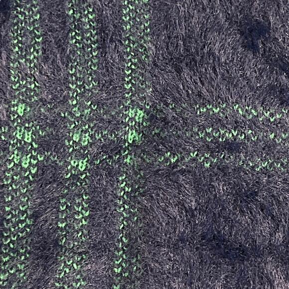 Time and Tru Fuzzy Pullover Eyelash Sweater Green Blue Buffalo Plaid Size XXL - Picture 4 of 13